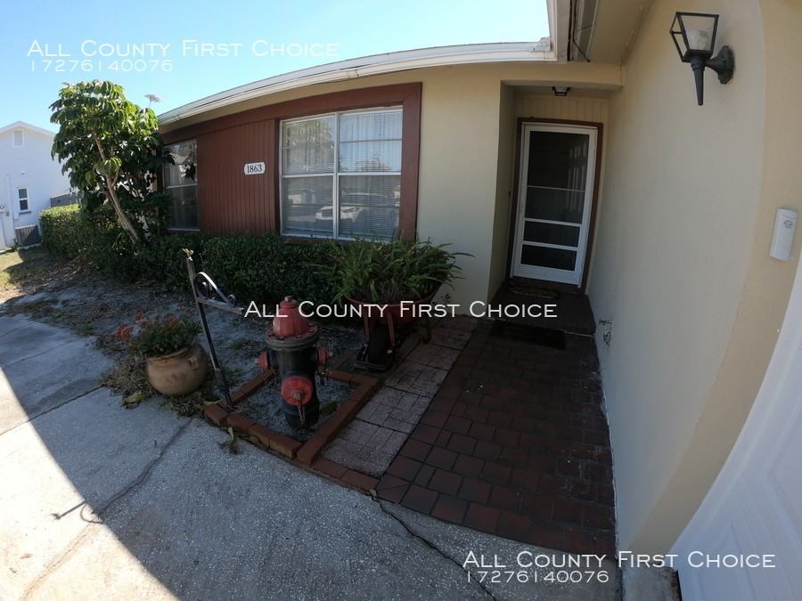 1863 Seton Dr - Photo 3 of 32