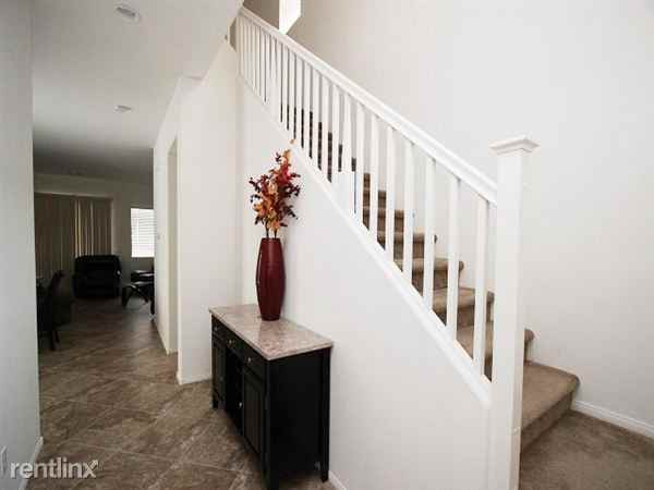 6542 Grand Concourse St - Photo 2 of 20