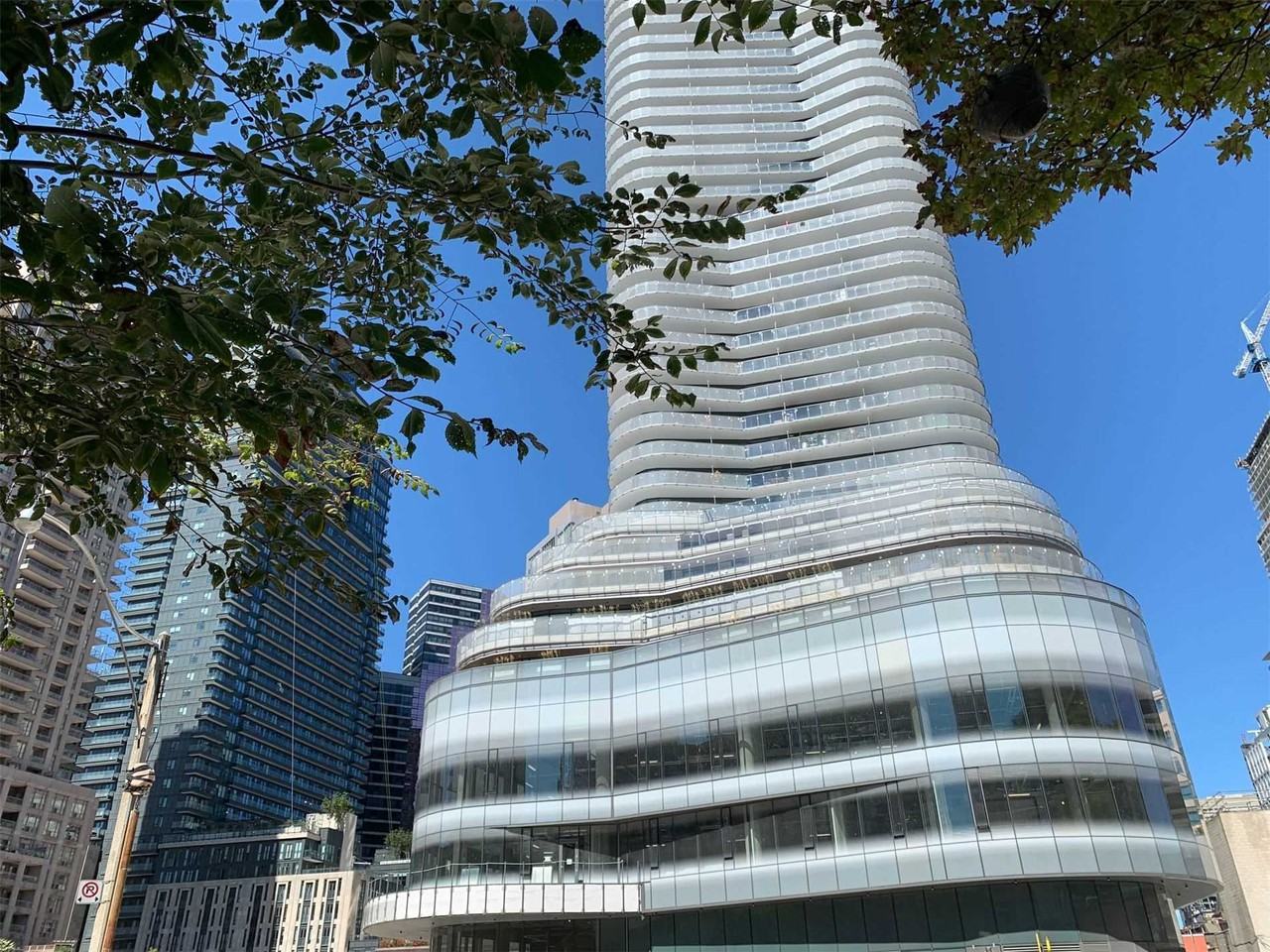 11 Wellesley St. #5007