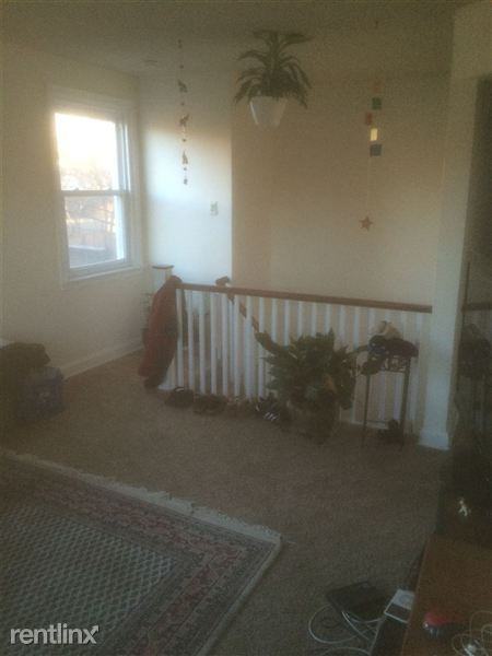 637 Park Ln - Photo 2 of 7