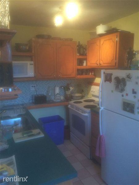 637 Park Ln - Photo 3 of 7