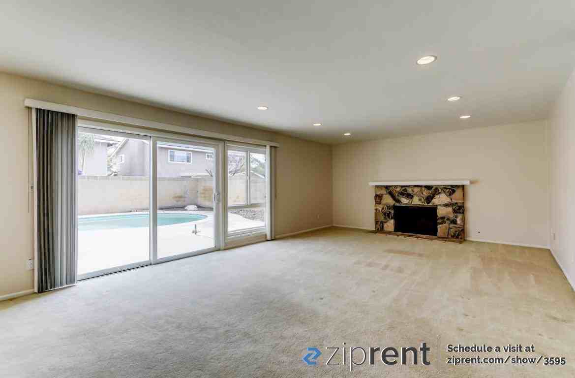 3156 Arlotte Ave - Photo 2 of 20