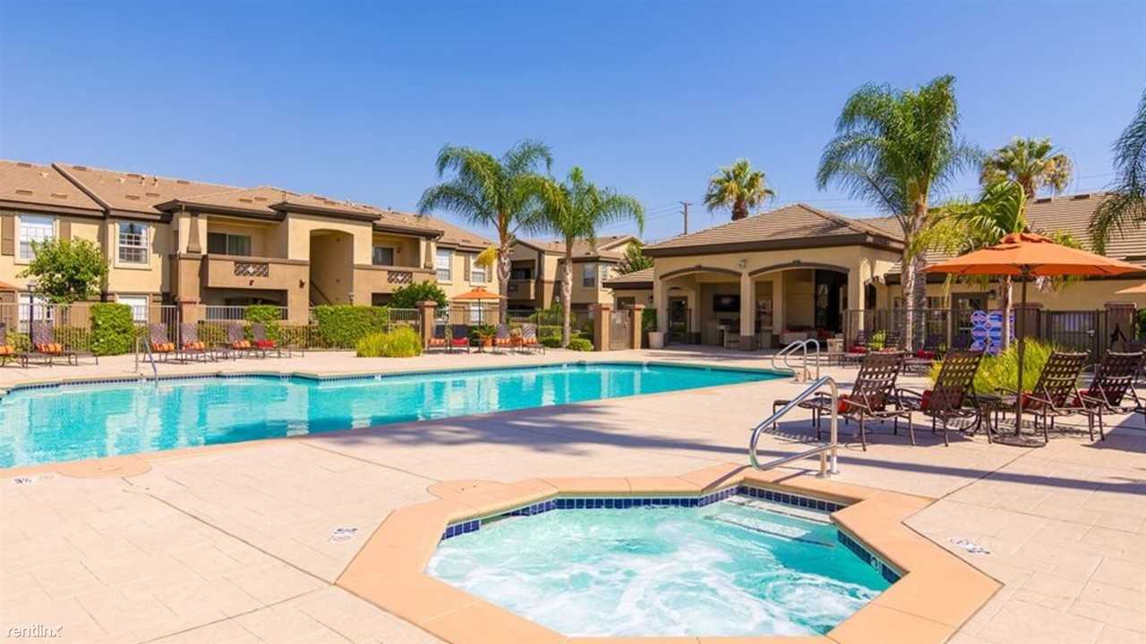 Landing Furnished Apartment Barton Vineyard Apartments - Photo 3 of 10