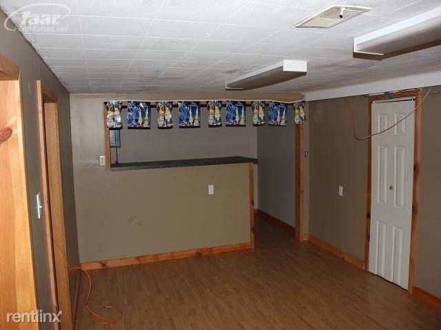1418 Knight Ave - Photo 2 of 6