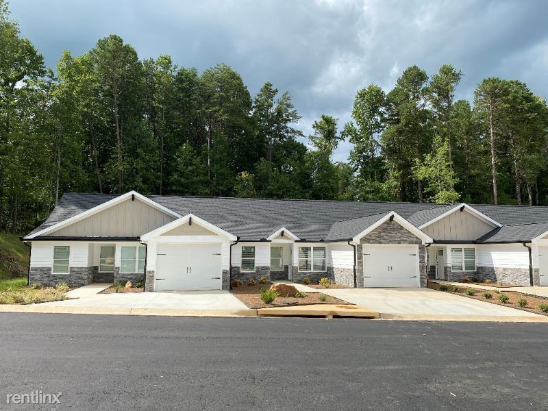 2120 Ben Higgins Rd - Photo 2 of 8