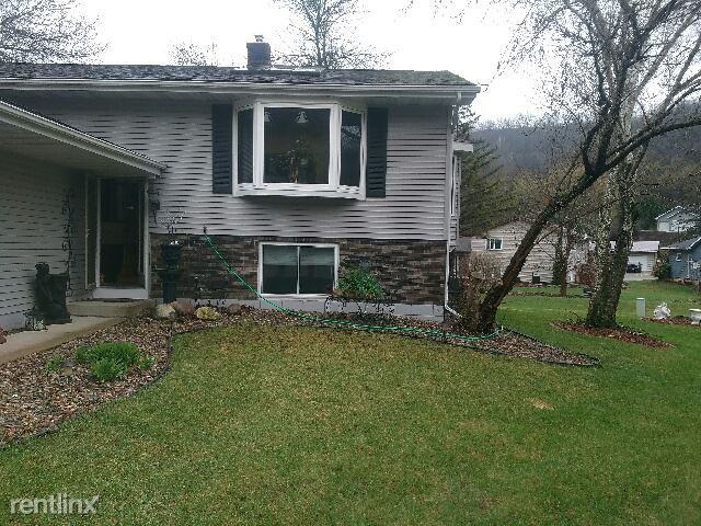 68 Warren Ct - Photo 2 of 10