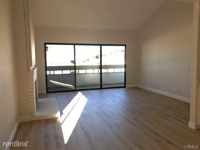 3012 Carolwood Ln - Photo 3 of 6