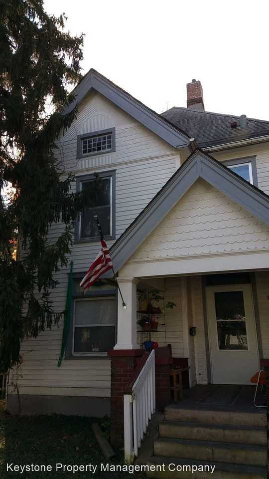217 E Davenport St, Iowa City, IA 52245 Apartment for Rent PadMapper