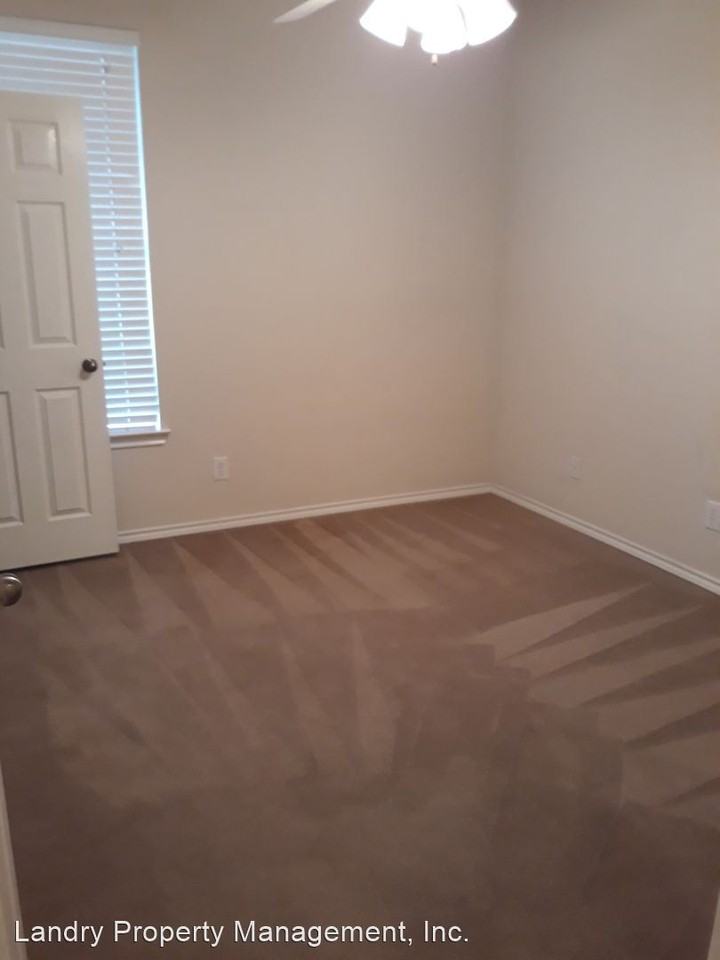 1201 A Gregory Ct A-B - Photo 3 of 16