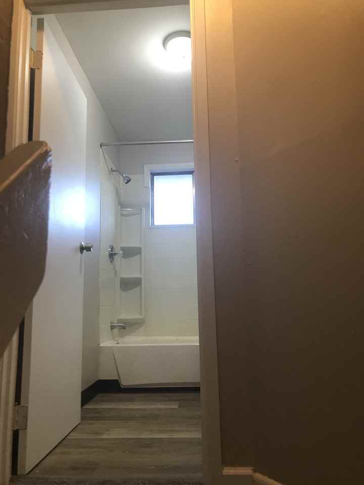 1648 Smith Rd - Photo 5 of 30