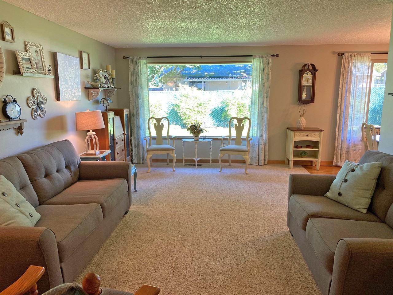 630 Hartke Loop - Photo 2 of 14