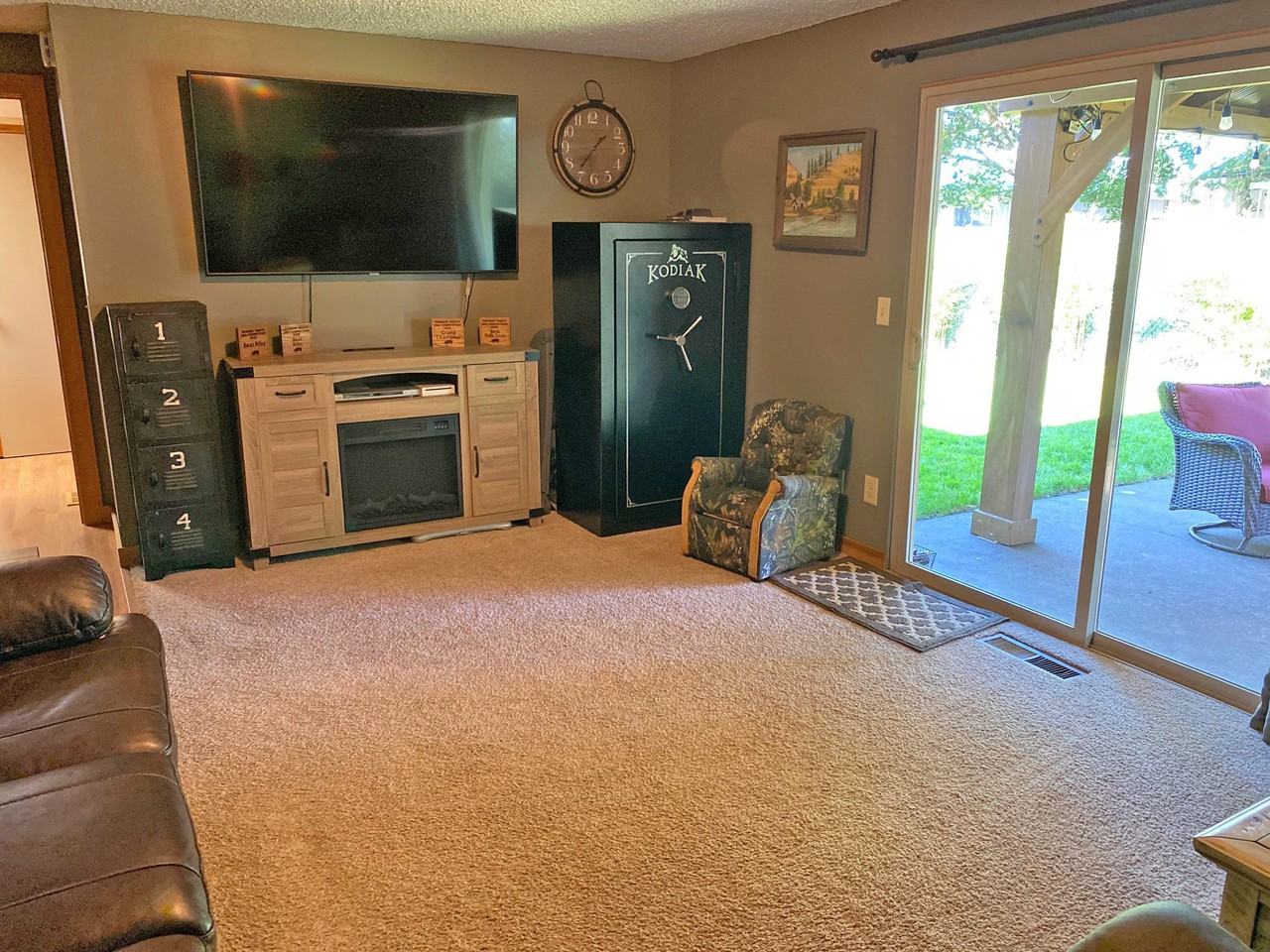 630 Hartke Loop - Photo 3 of 14