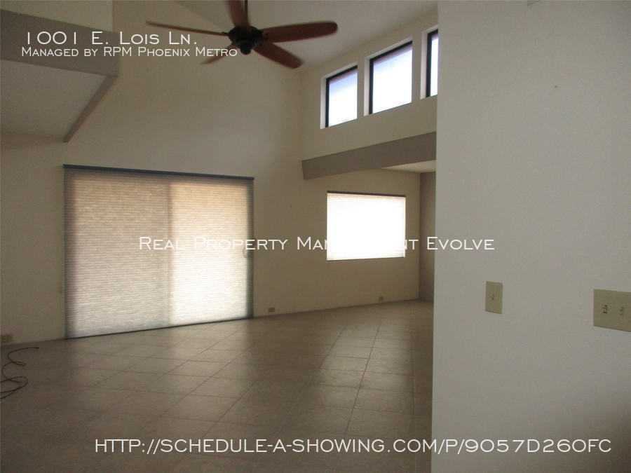 1001 E Lois Ln - Photo 3 of 20