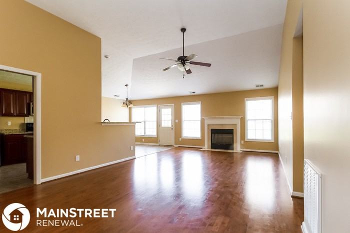 1911 Belay Way - Photo 2 of 14