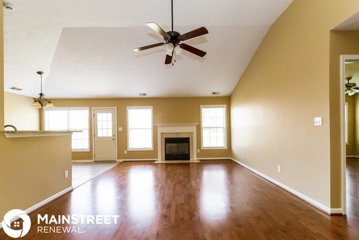 1911 Belay Way - Photo 3 of 14
