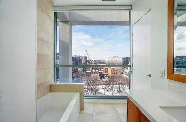 39 Brant Street #30003