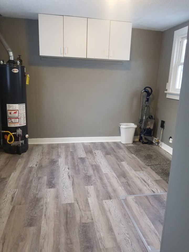 408 Oak St - Photo 2 of 16