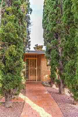 2507 Nashville Ave - Photo 3 of 15