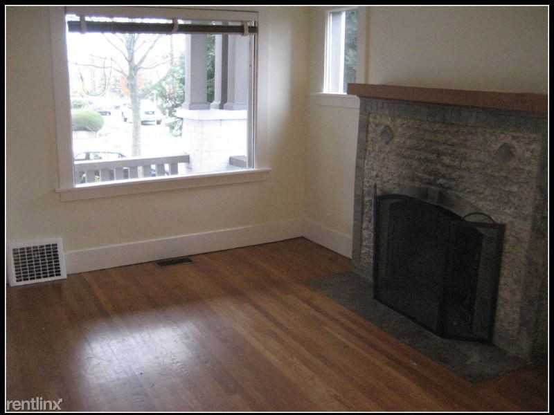 4703 Fremont Ave N - Photo 2 of 16