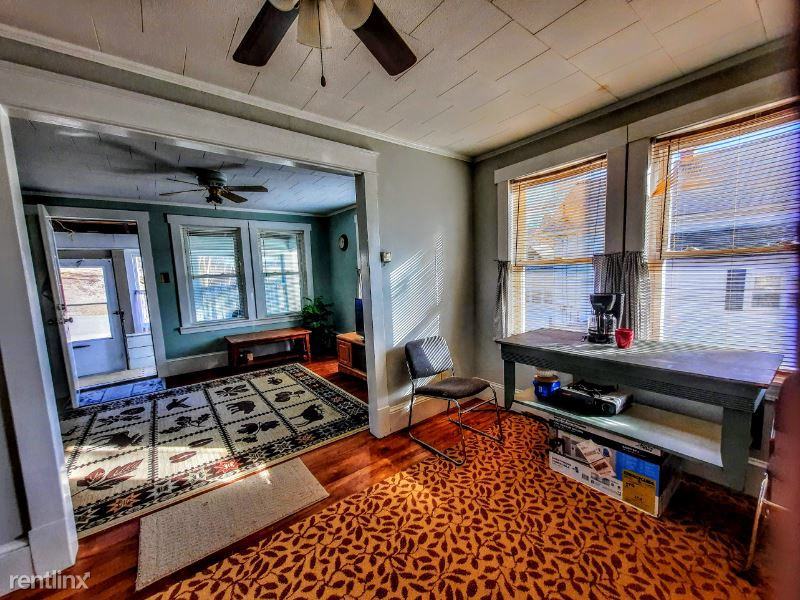 268 Highland Ave - Photo 2 of 9