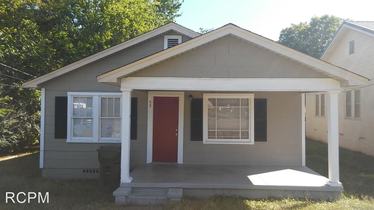 4013 9th Ave Sw