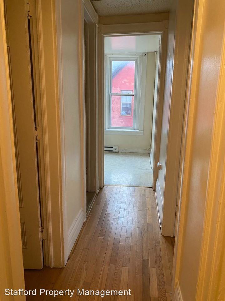 890 South Clinton Ave - Photo 3 of 8