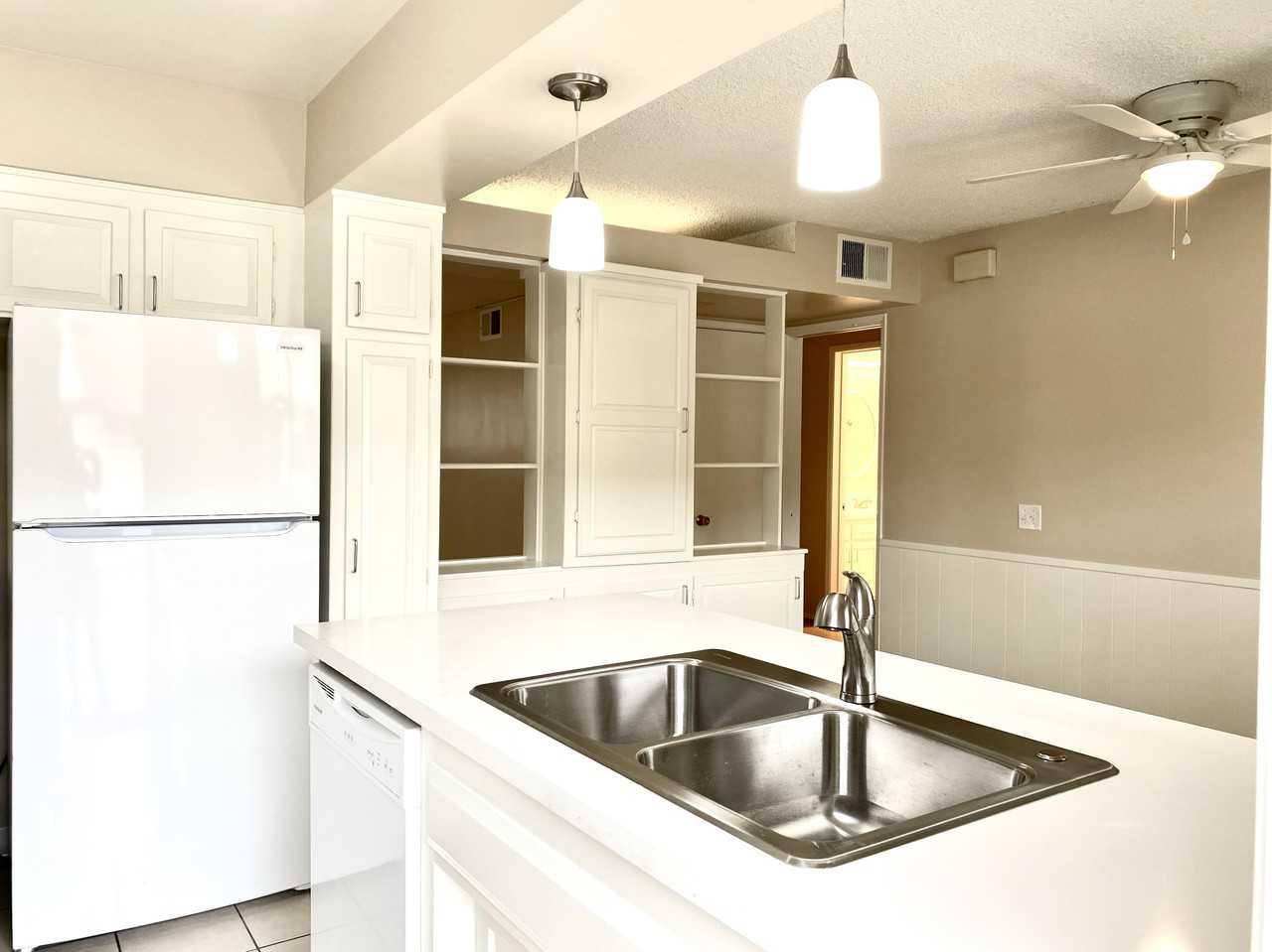 613 S Indian Hill Blvd #C - Photo 3 of 28