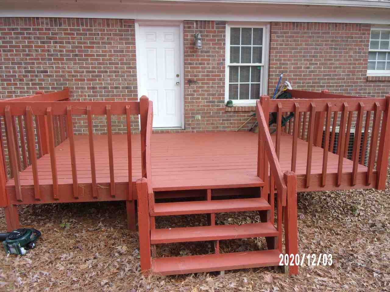 995 Walker Place Drive - Photo 4 of 6