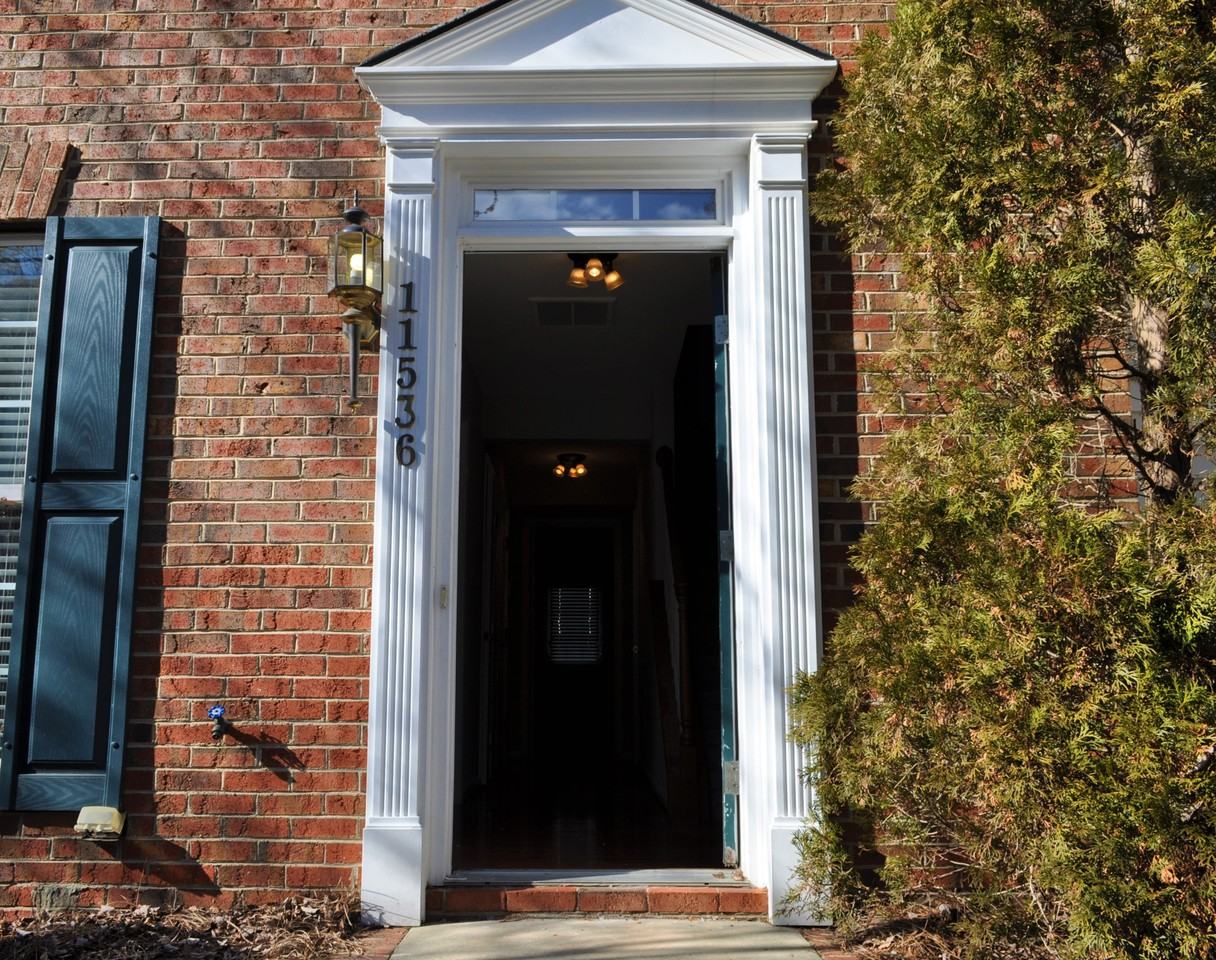 11536 Destin Ln - Photo 2 of 23