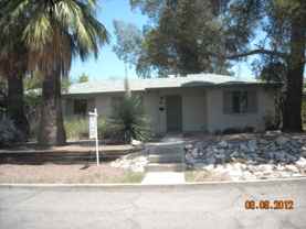 2536 N Stewart Ave - Photo 1 of 1
