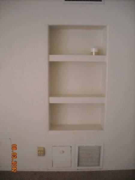 2536 N Stewart Ave - Photo 4 of 21