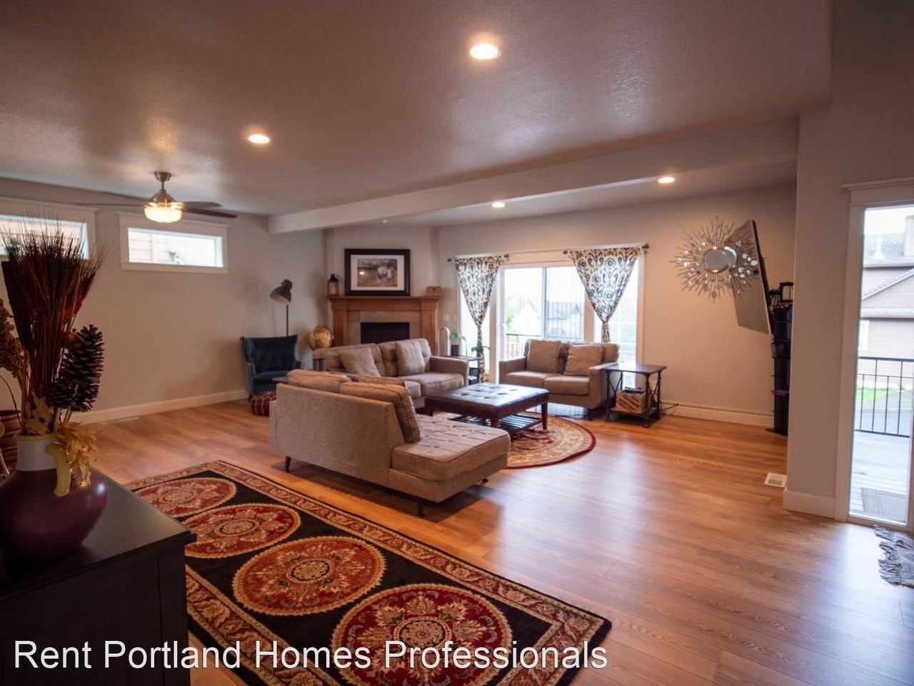 9388 Se Wyndham Way - Photo 3 of 37