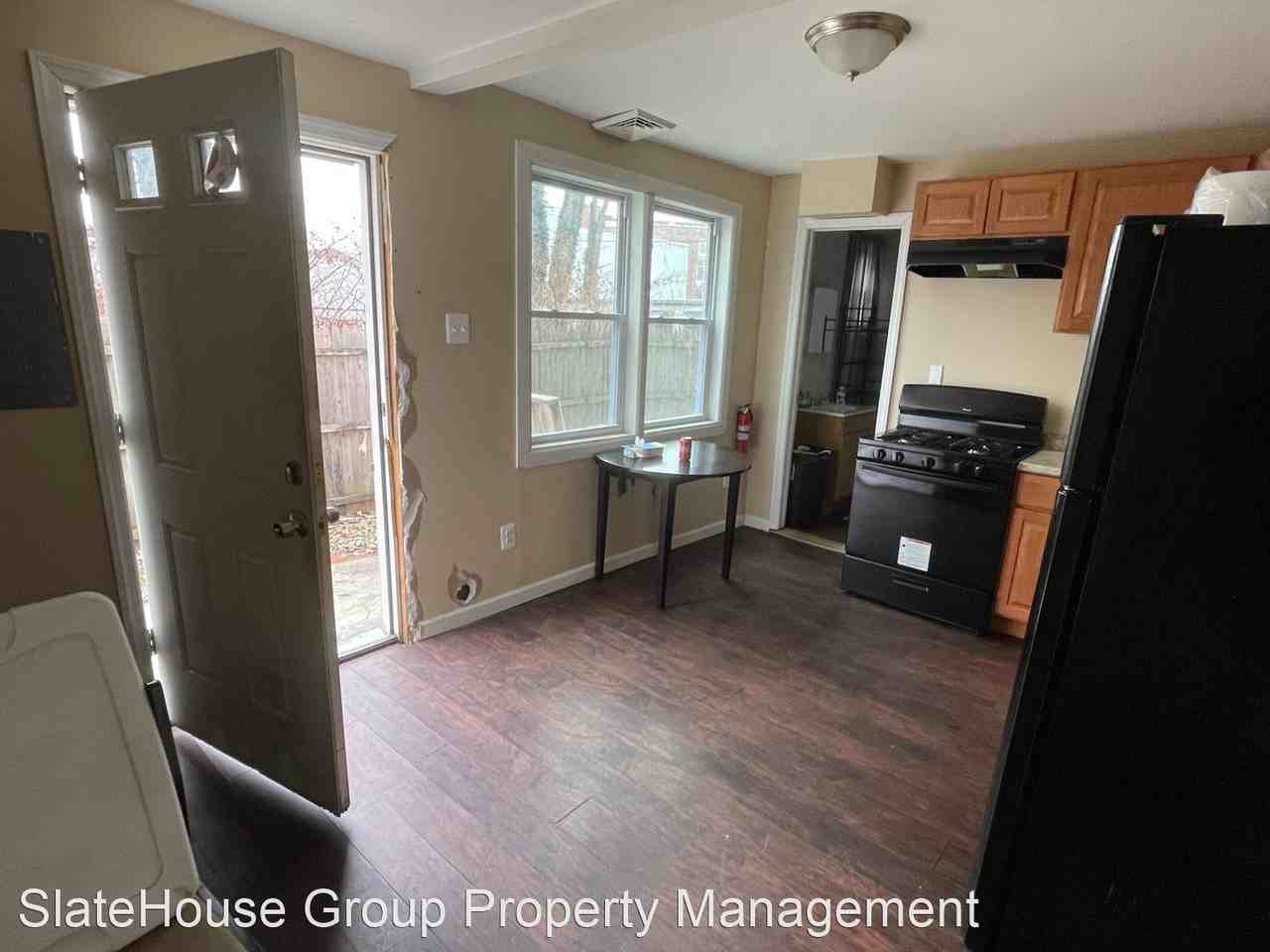 2-4 Coates St CLOSING 2/26/2021 - Photo 3 of 6