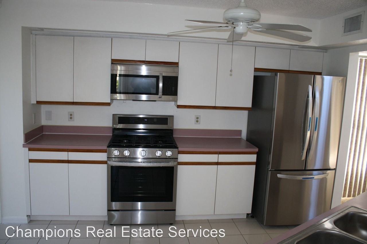 1801 Laurence Ct - Photo 3 of 25