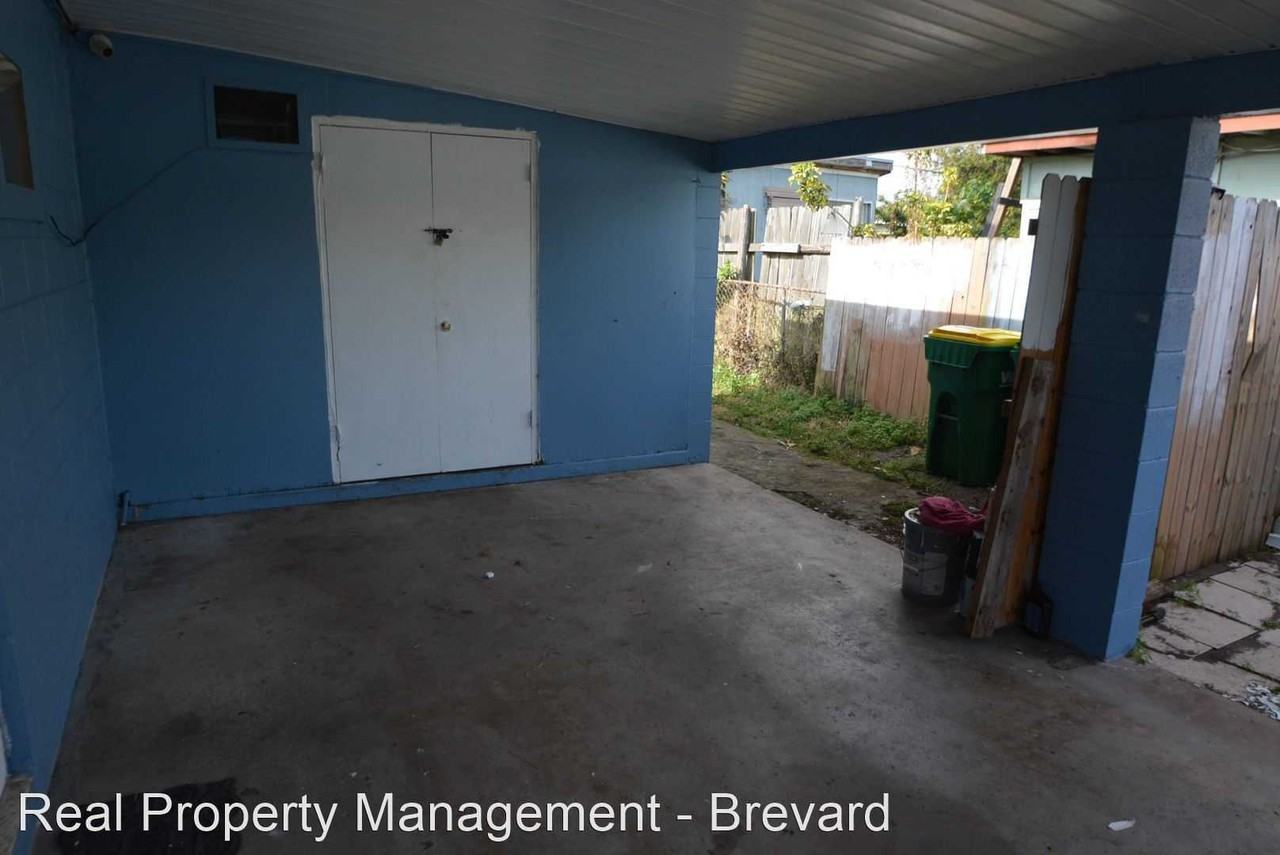 307 Churchill Dr - Photo 2 of 10