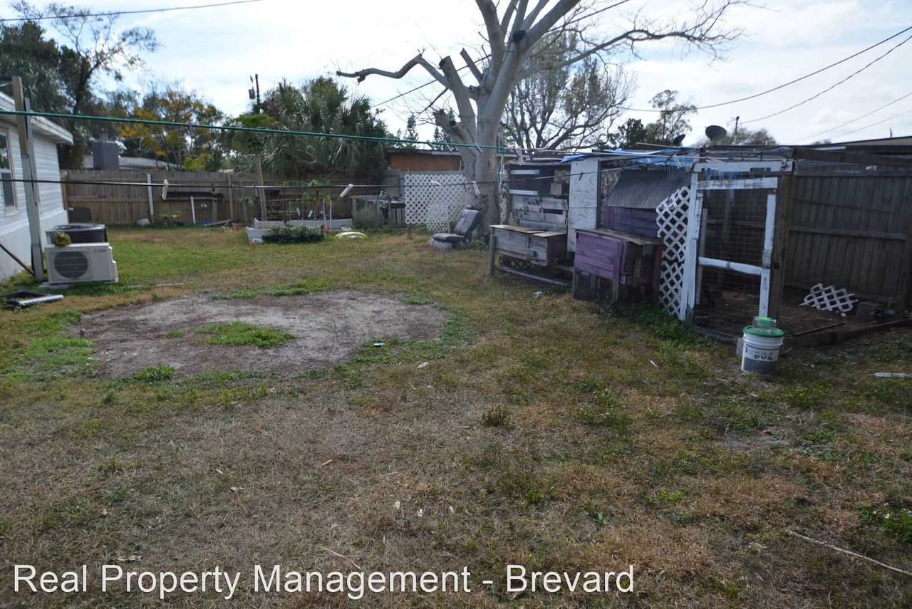 307 Churchill Dr - Photo 3 of 10