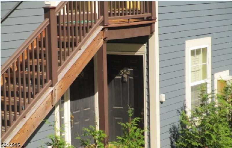 354 Cambridge Dr - Photo 3 of 16