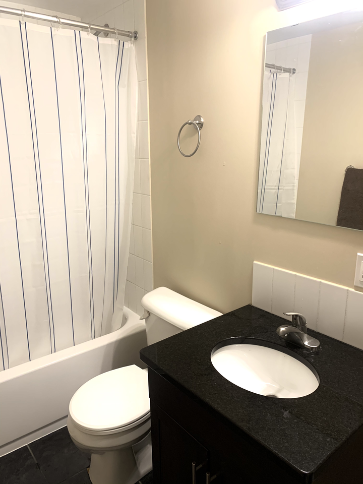 716 Corydon Avenue - Photo 3 of 4