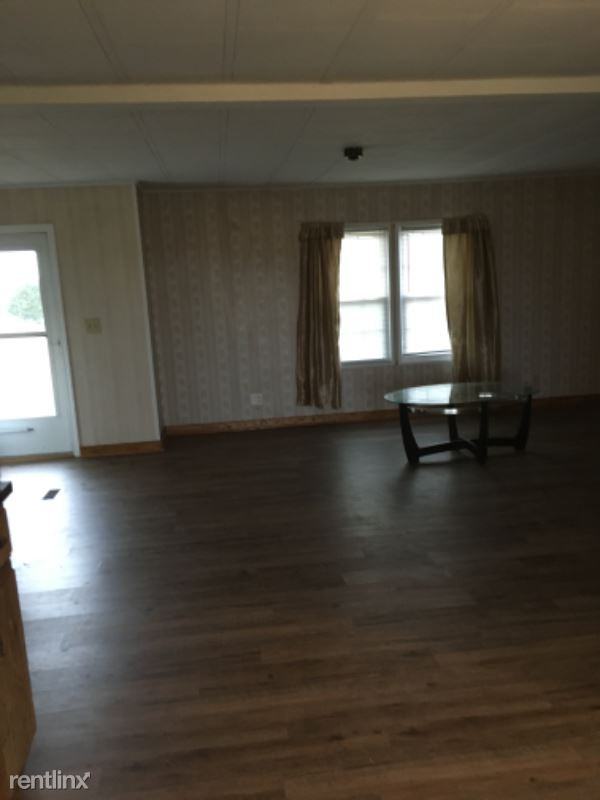 606 Charlie Kuntz Rd - Photo 2 of 10