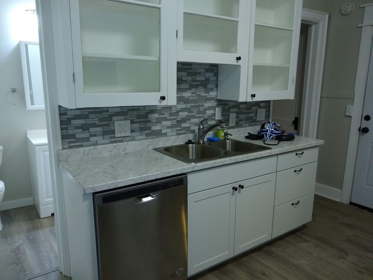 19 Sheffield Ave - Photo 2 of 33