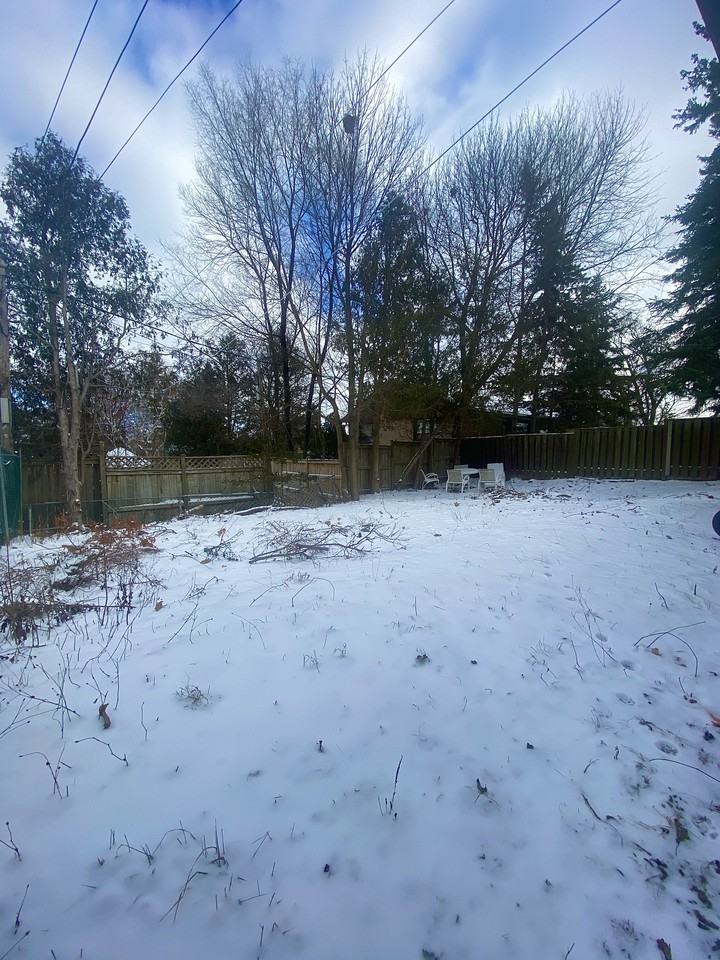 21 Gladsmore Crescent - Photo 2 of 24