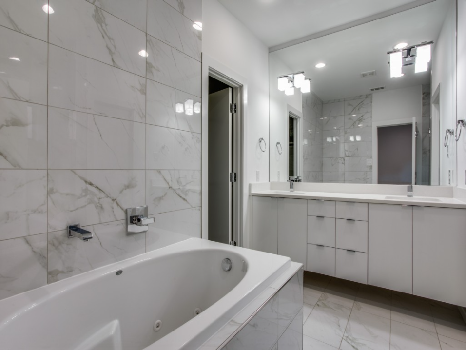 5734 Oram St #103 - Photo 3 of 8