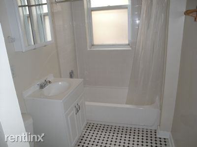 5719 S Prairie Ave - Photo 3 of 4