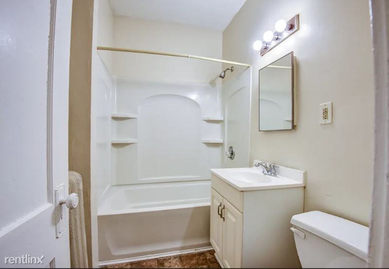 31 Charter Oak Ave - Photo 3 of 4