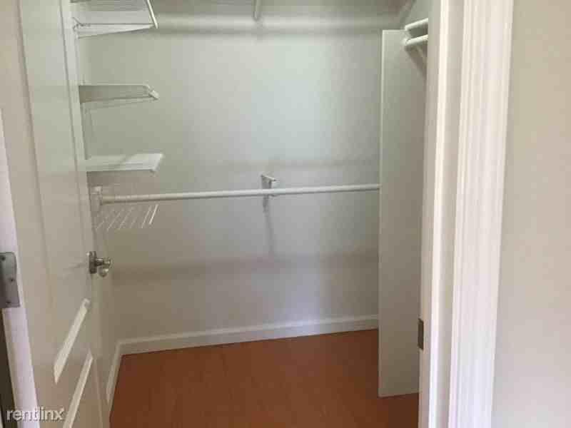 798 Teatree Ct - Photo 3 of 27