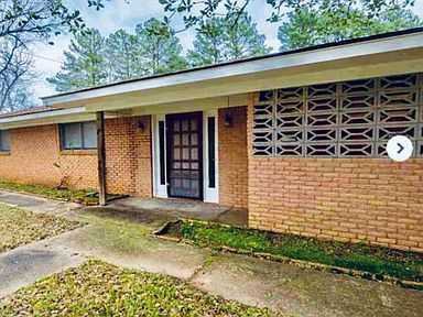 3402 S Henderson Blvd - Photo 2 of 10