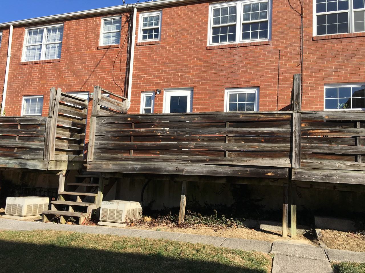 Elizabeth Heights - Photo 3 of 3