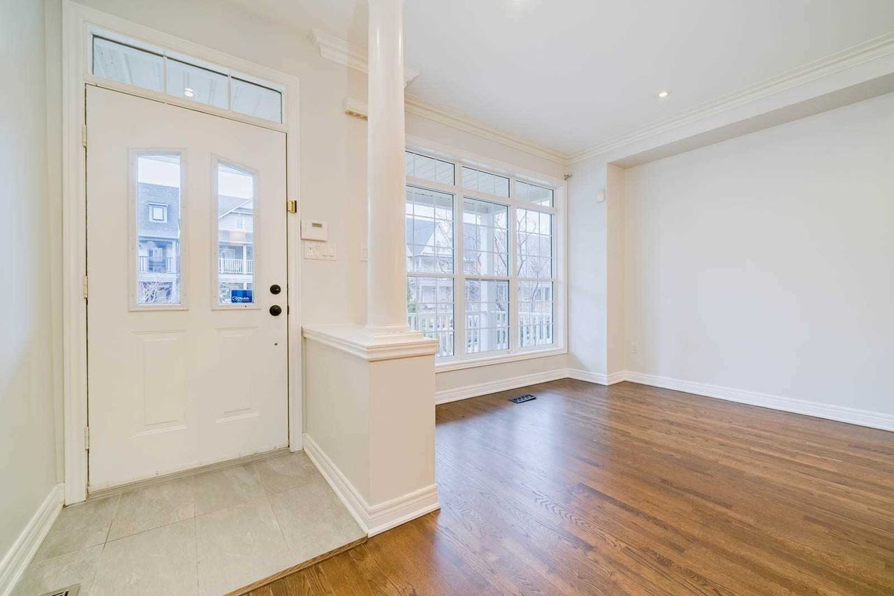 31 Sarah Ashbridge Avenue - Photo 2 of 15