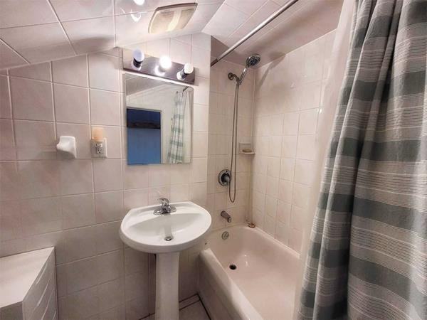 6 Douville Court - Photo 3 of 7