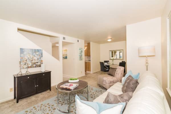 Shenandoah Square - Photo 3 of 14